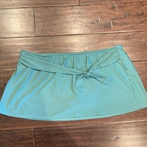 Teal swim bottoms with skirt